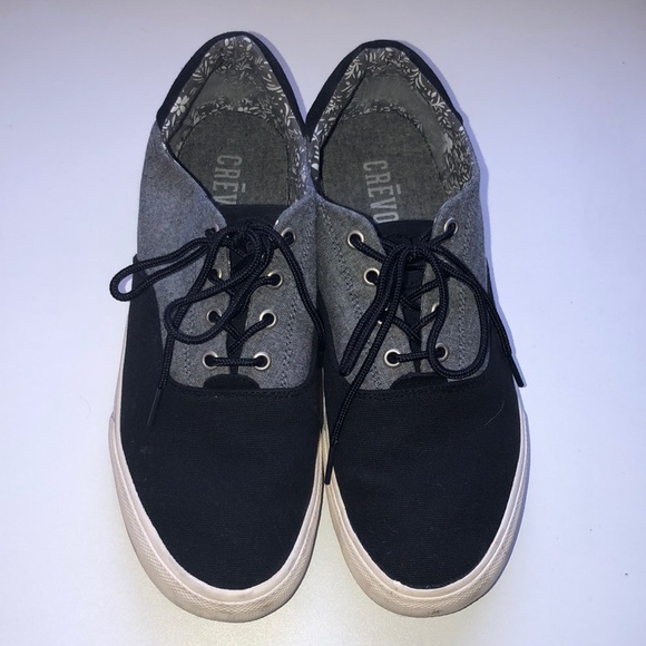 CREVO Sneakers (size m 11) - Picture 1 of 4